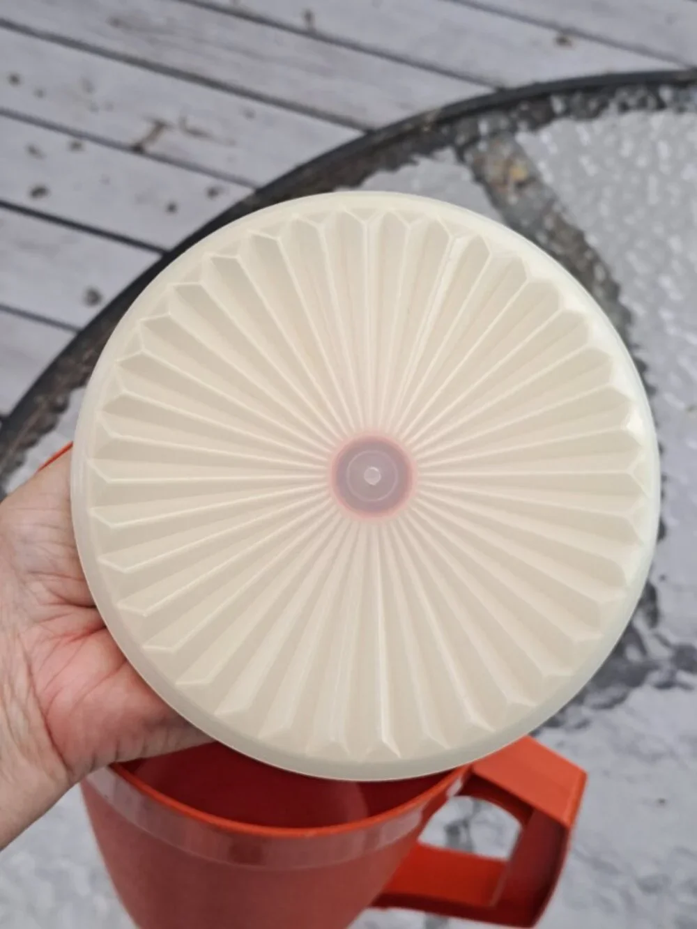 Tupperware vintage one